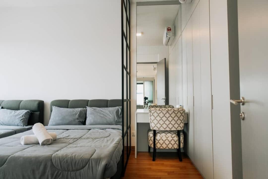 The Pine, 3Br Seaview By Wstay @ Tropicana 218 Macalister George Town Exterior photo
